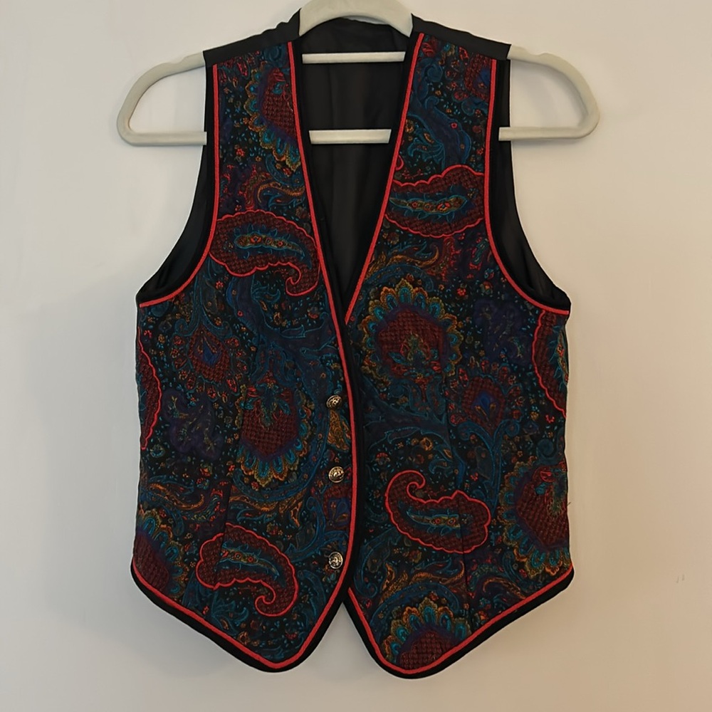 Michelle unisex paisley vest